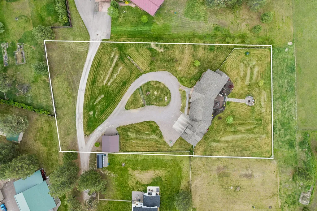 417 Cayuse Lane Kalispell MT 59901