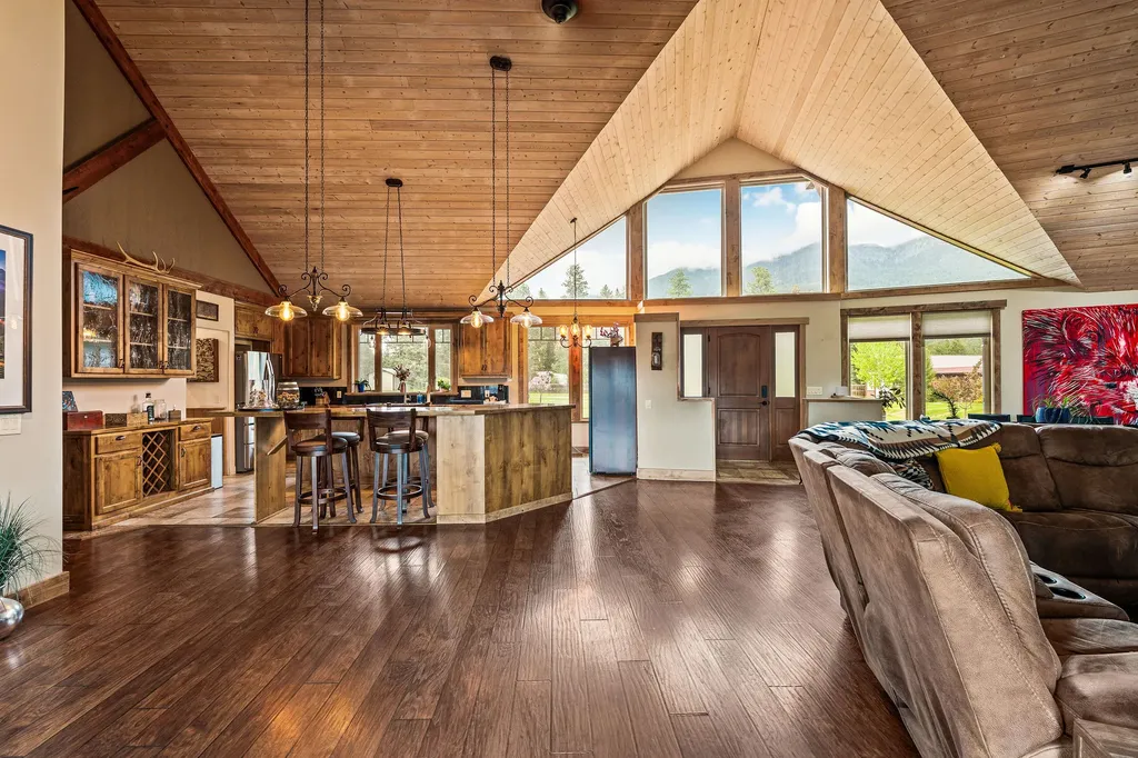 417 Cayuse Lane Kalispell MT 59901