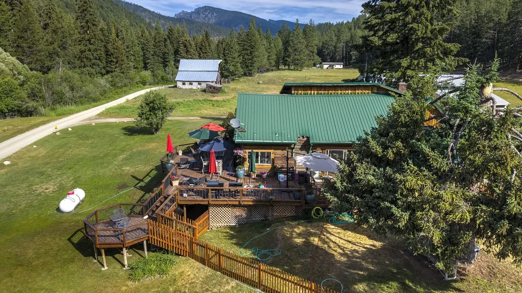 158 Trapper Creek Road Darby MT 59829