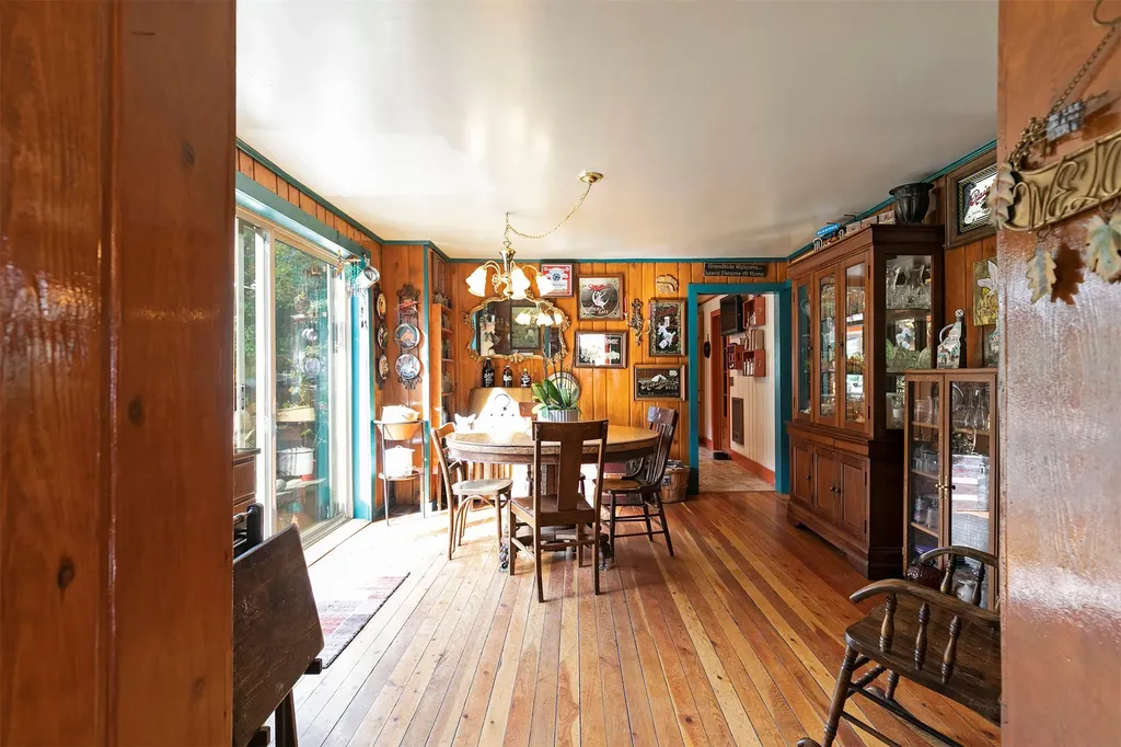 158 Trapper Creek Road Darby MT 59829
