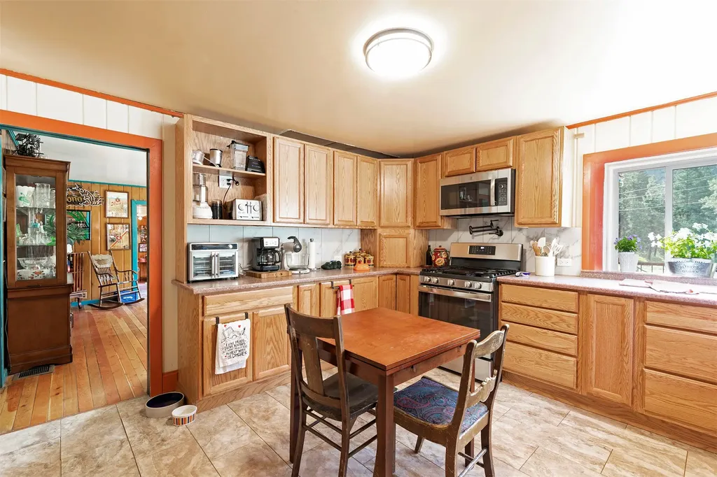 158 Trapper Creek Road Darby MT 59829