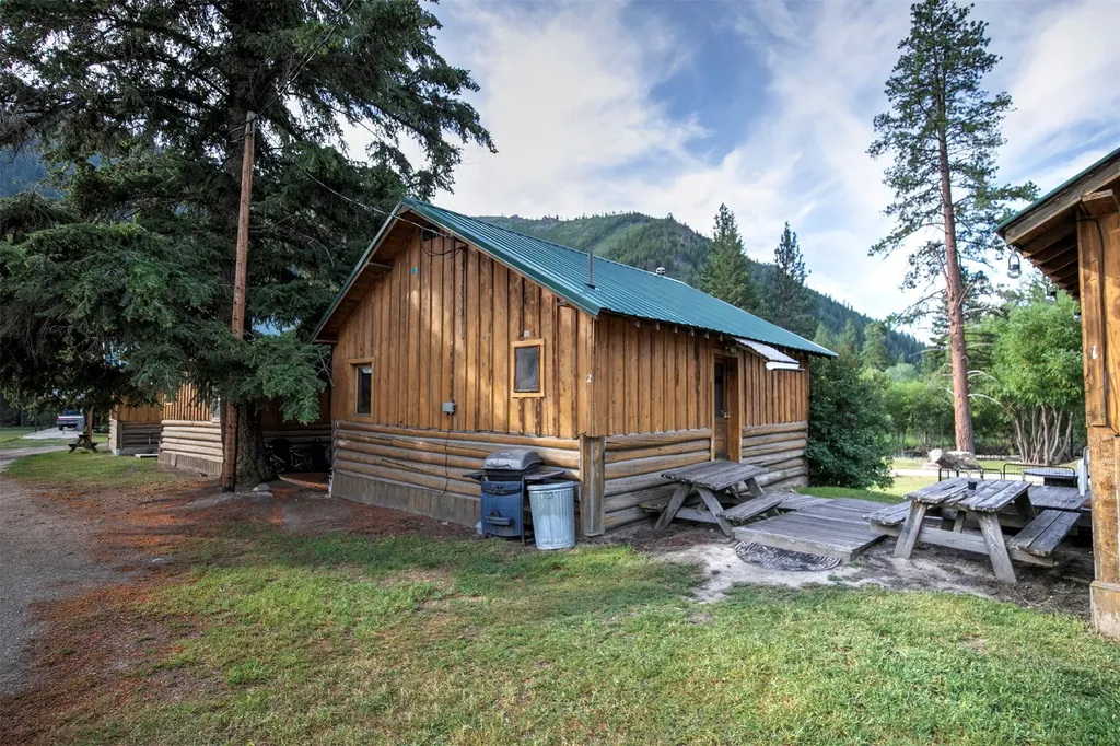 158 Trapper Creek Road Darby MT 59829