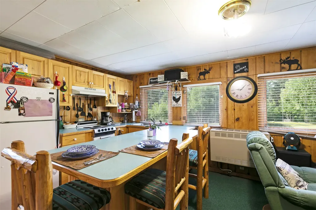 158 Trapper Creek Road Darby MT 59829