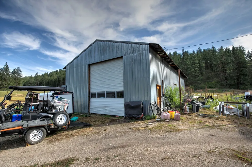 158 Trapper Creek Road Darby MT 59829