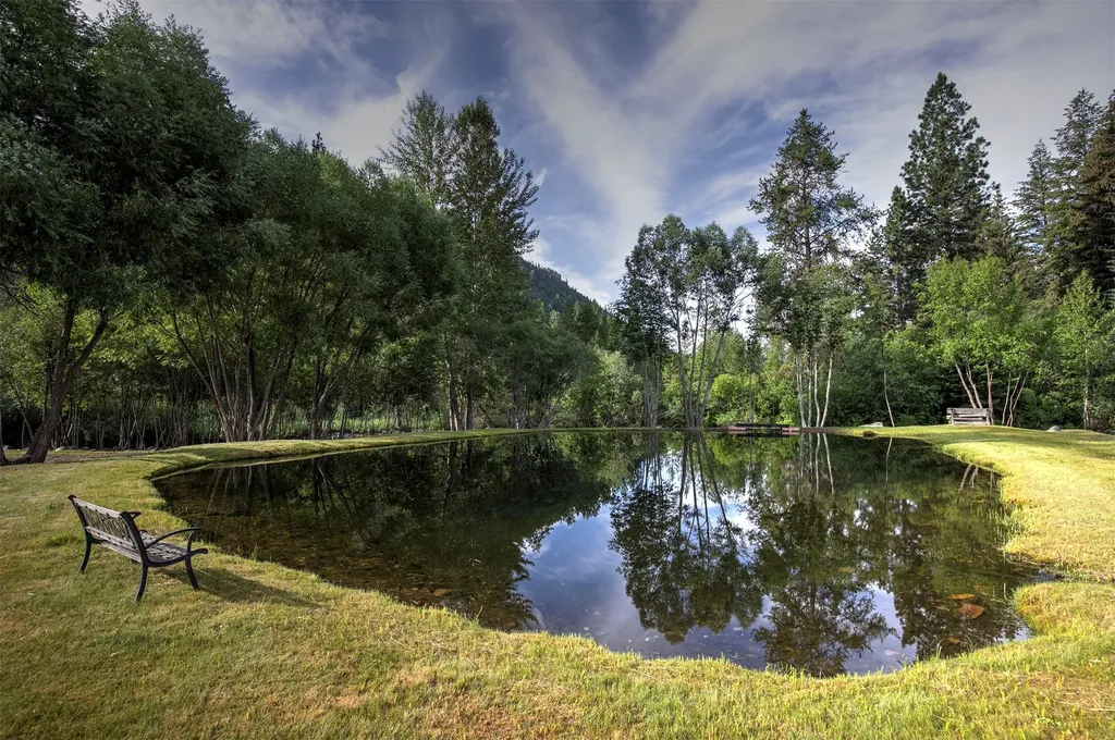 158 Trapper Creek Road Darby MT 59829
