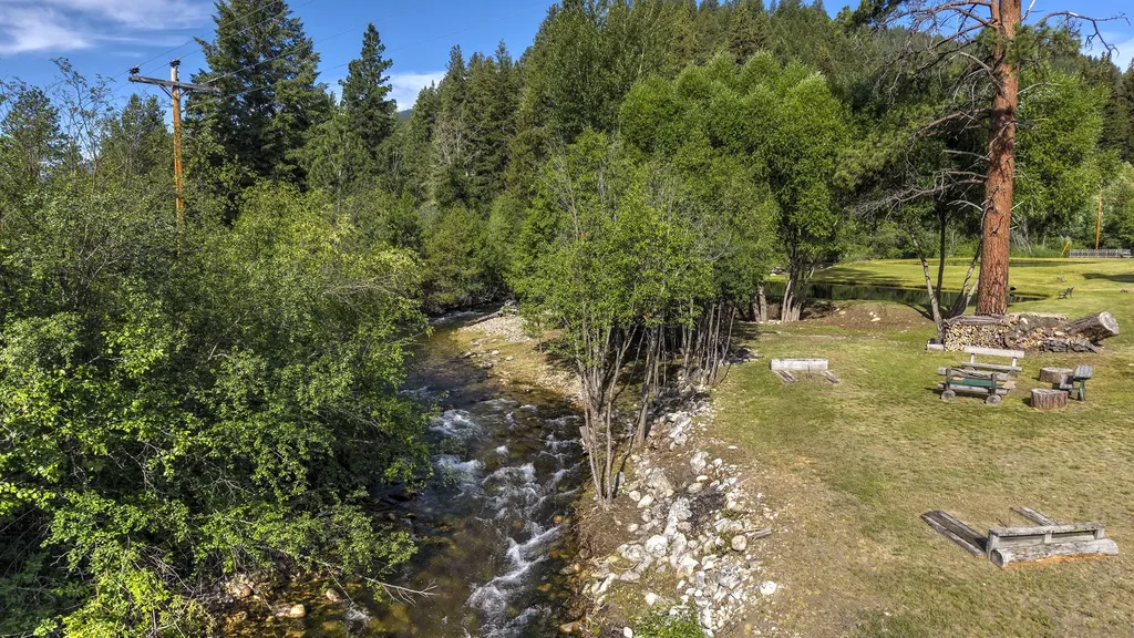 158 Trapper Creek Road Darby MT 59829