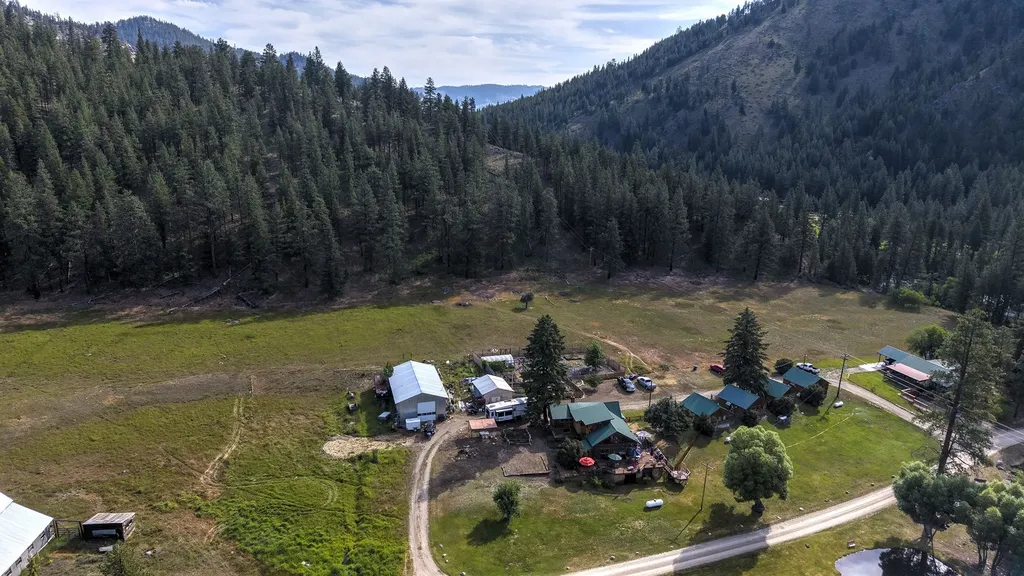 158 Trapper Creek Road Darby MT 59829