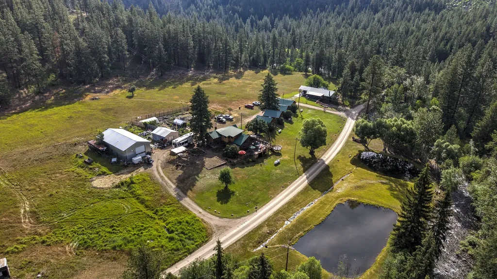 158 Trapper Creek Road Darby MT 59829