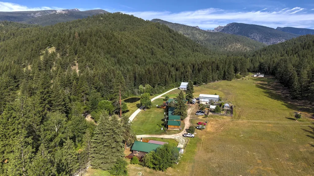 158 Trapper Creek Road Darby MT 59829