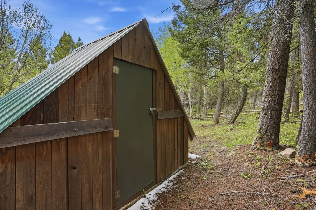 668 Wild Horse Loop Drummond MT 59832