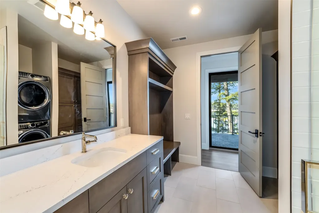 198 Blaine Lakeshore Drive Kalispell MT 59901