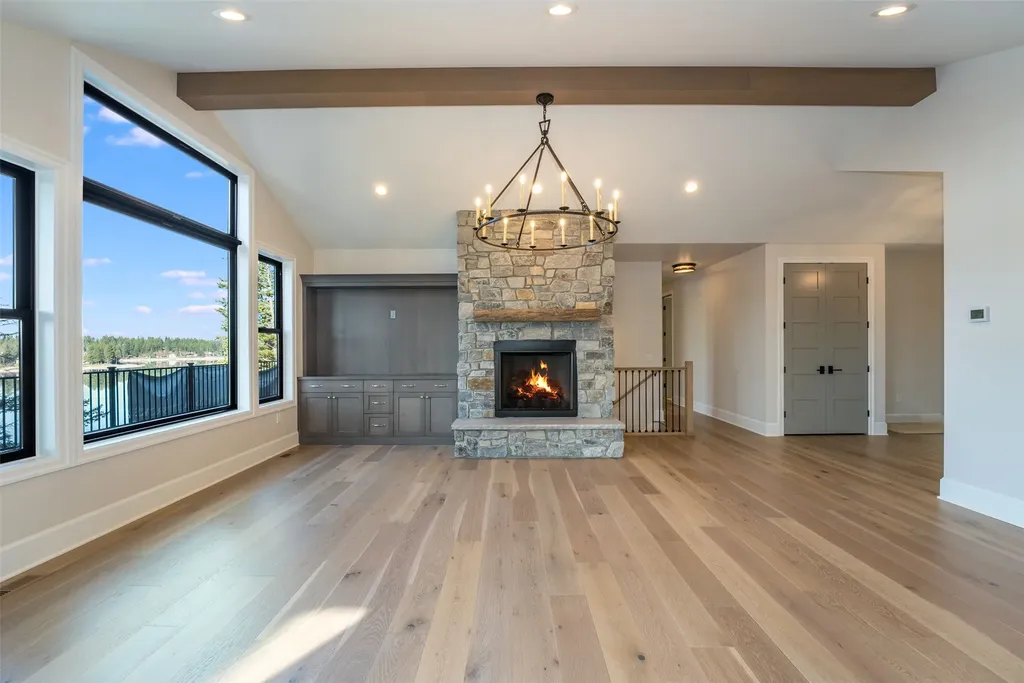 198 Blaine Lakeshore Drive Kalispell MT 59901