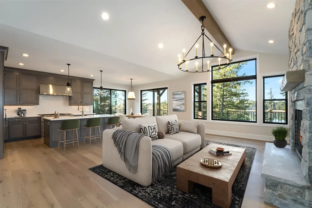 198 Blaine Lakeshore Drive Kalispell MT 59901