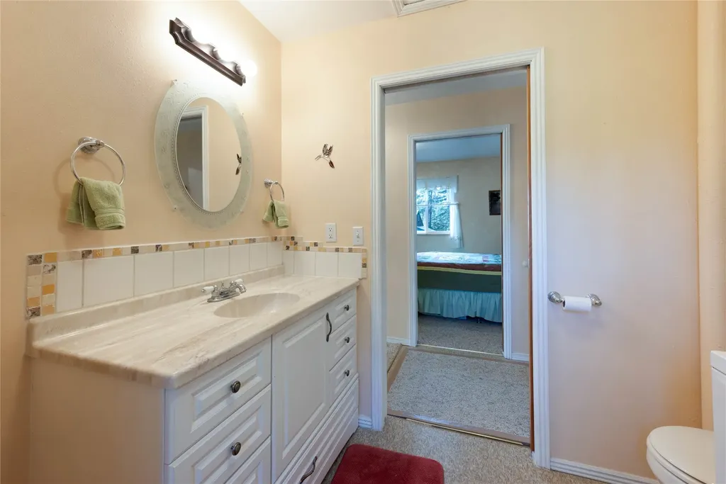 88 High Country Road Plains MT 59859