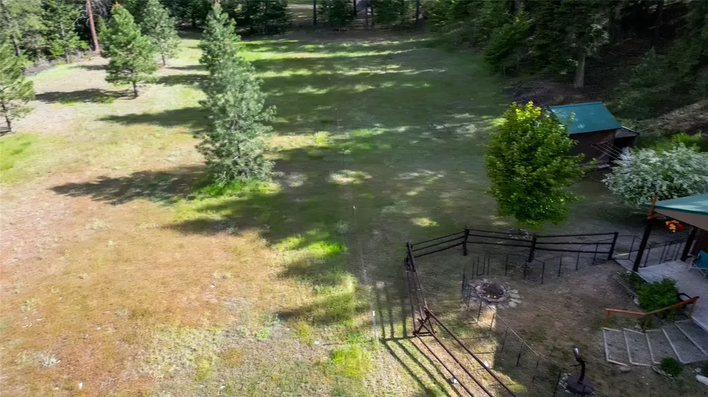 88 High Country Road Plains MT 59859