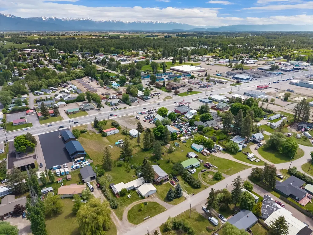 2108 1/2 Us Highway 2 E Kalispell MT 59901