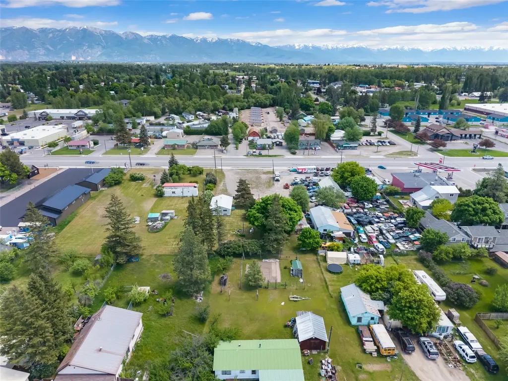 2108 1/2 Us Highway 2 E Kalispell MT 59901