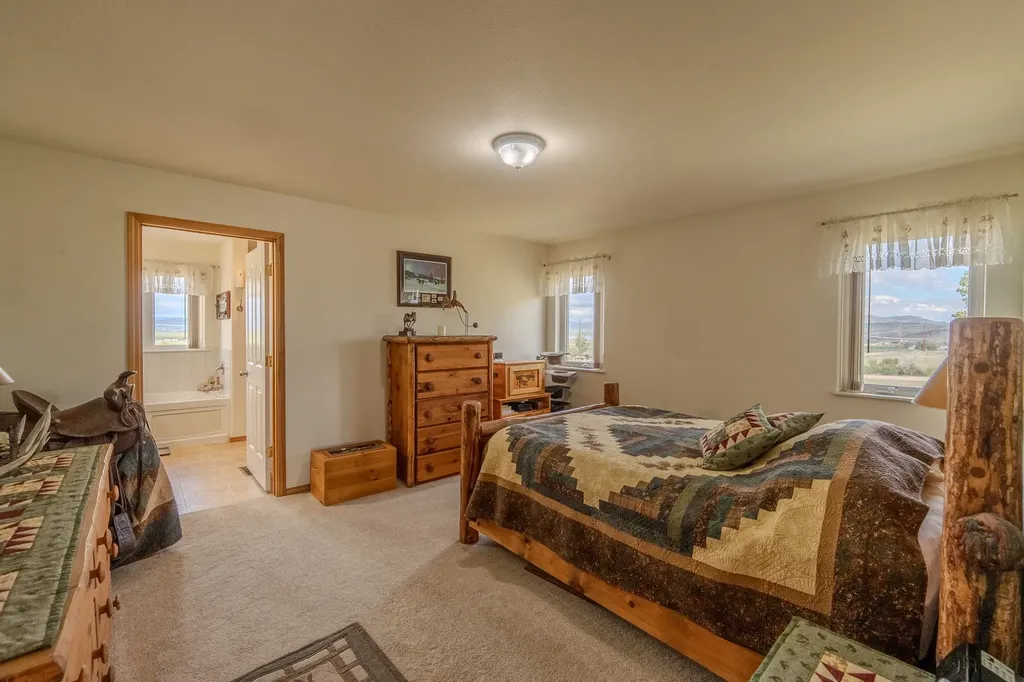 4599 Emerald Ridge Loop Helena MT 59602