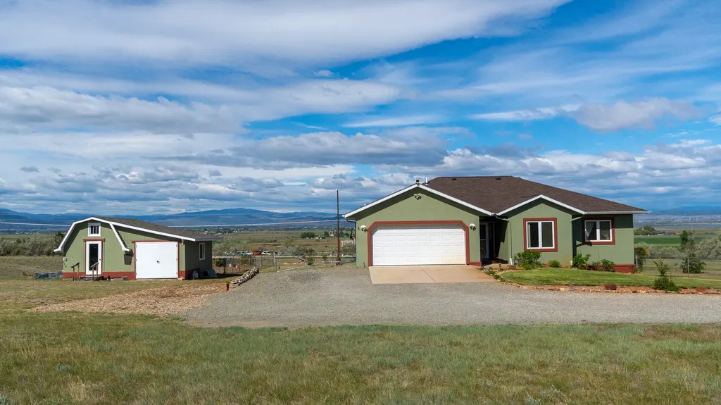 4599 Emerald Ridge Loop Helena MT 59602