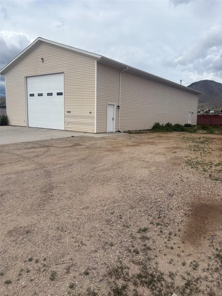 6918 Applegate Drive Helena MT 59602