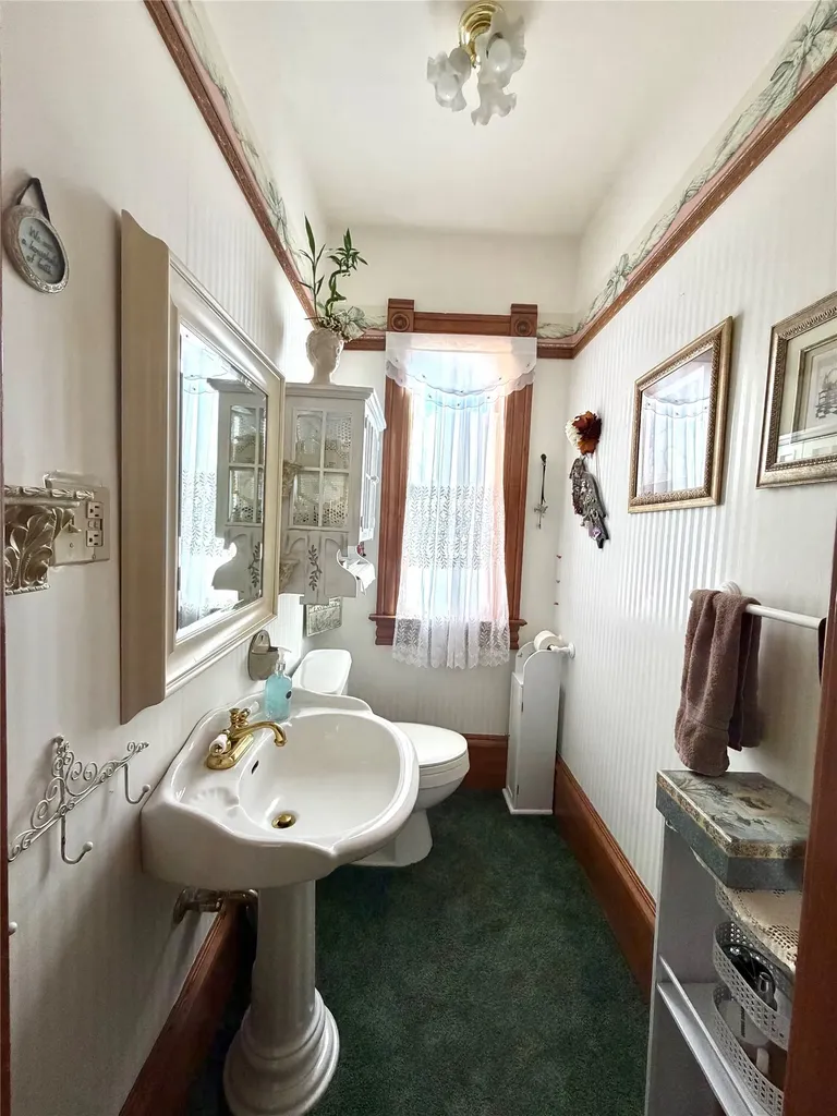 625 N Main Street Butte MT 59701