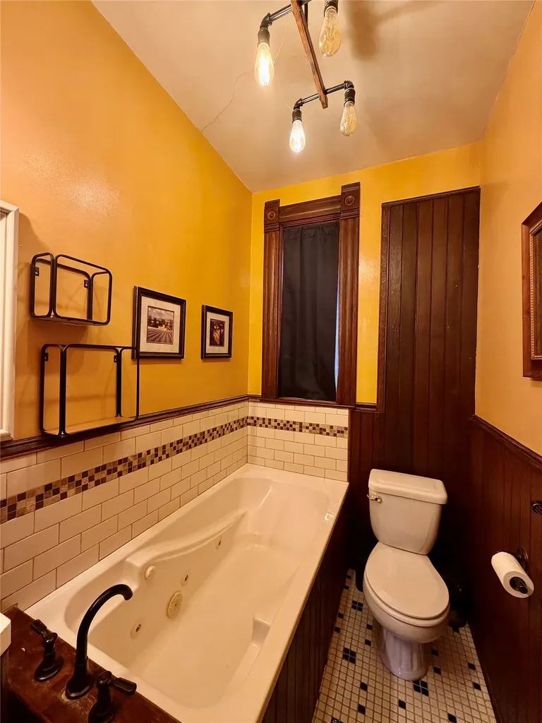 625 N Main Street Butte MT 59701
