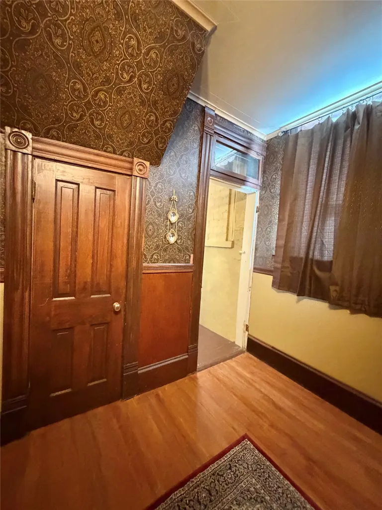 625 N Main Street Butte MT 59701