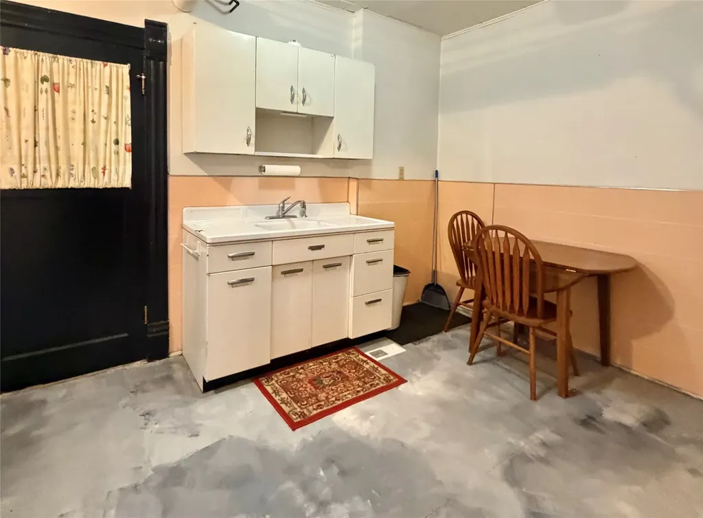 625 N Main Street Butte MT 59701