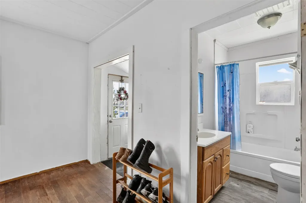 407 Liberty Avenue Shelby MT 59474