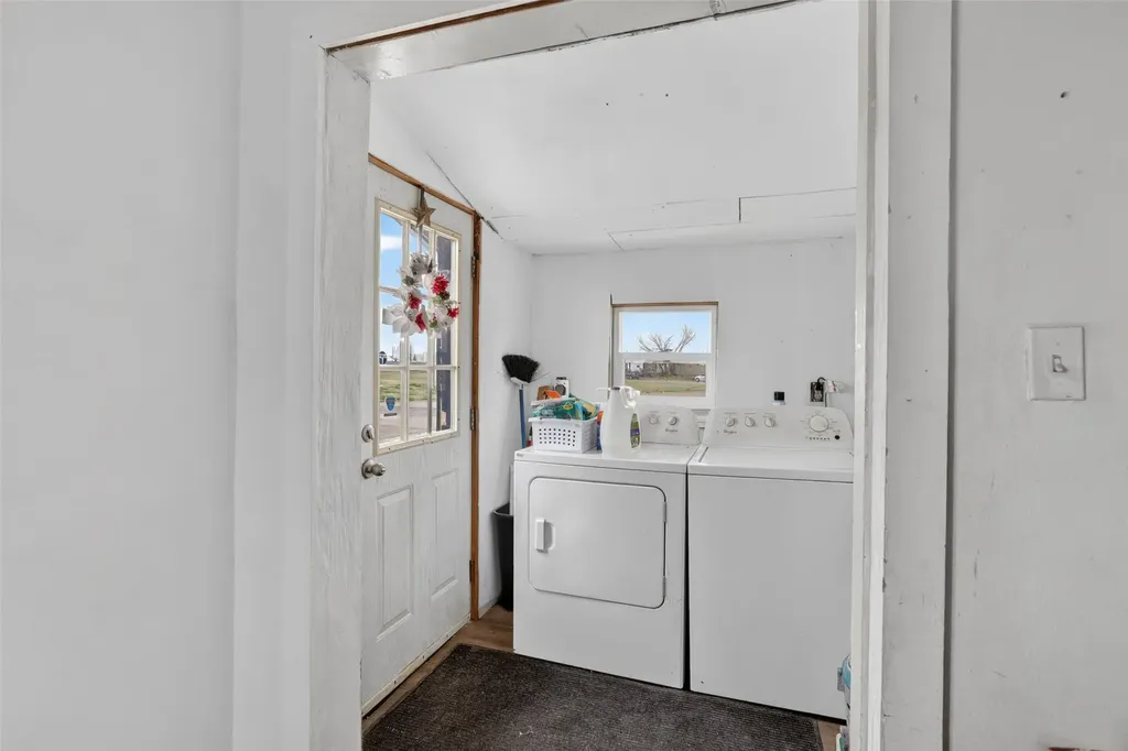 407 Liberty Avenue Shelby MT 59474