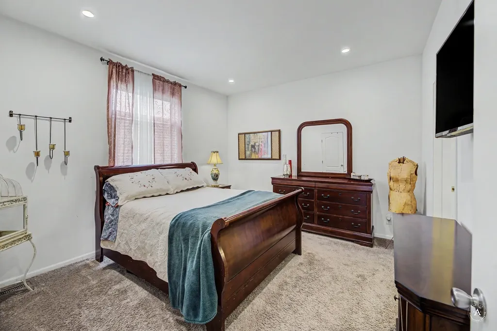 8 Bessler Road Clancy MT 59634