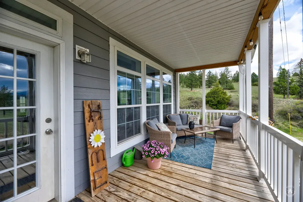 8 Bessler Road Clancy MT 59634