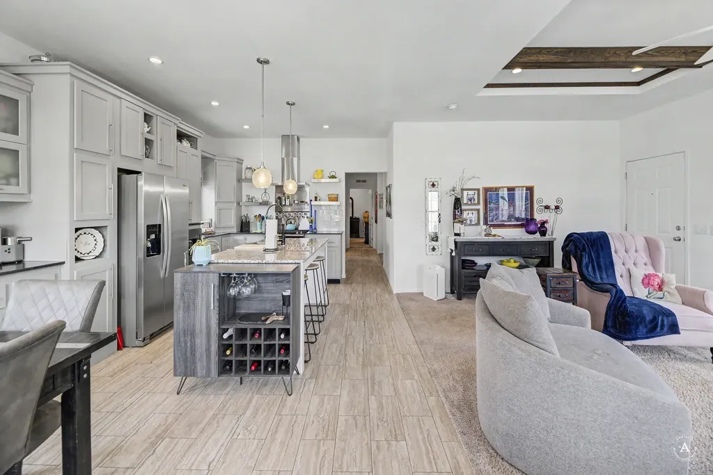 8 Bessler Road Clancy MT 59634