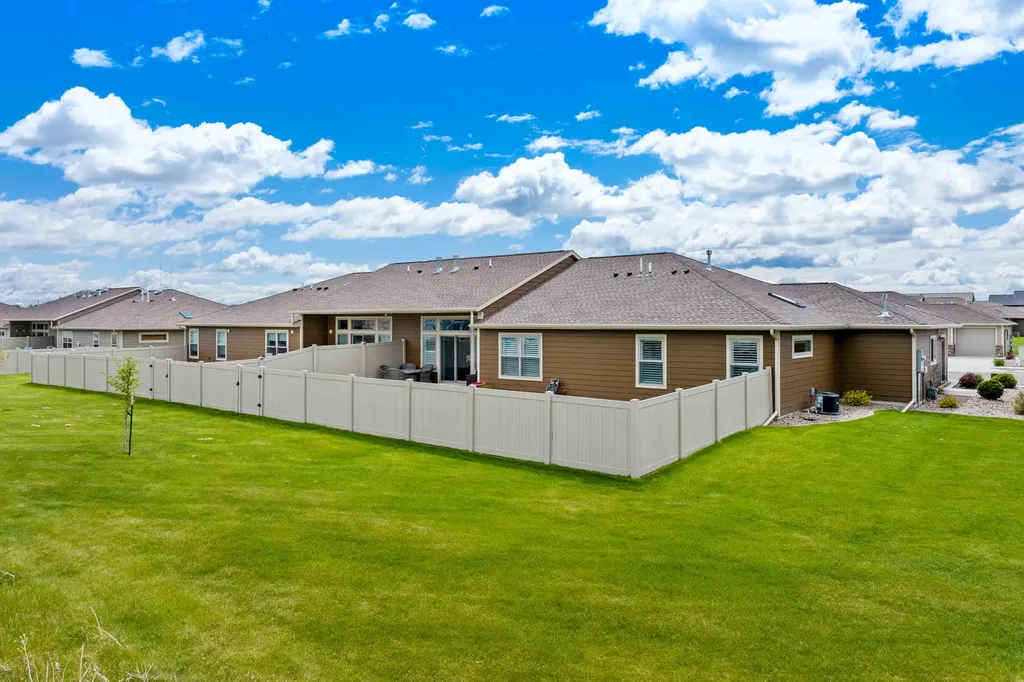 109 Choteau Avenue NE Great Falls MT 59404
