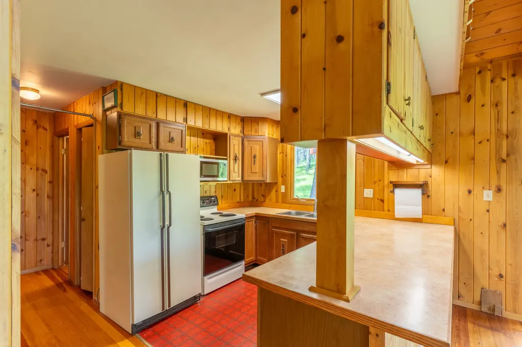 510 Swan Hill Road Bigfork MT 59911