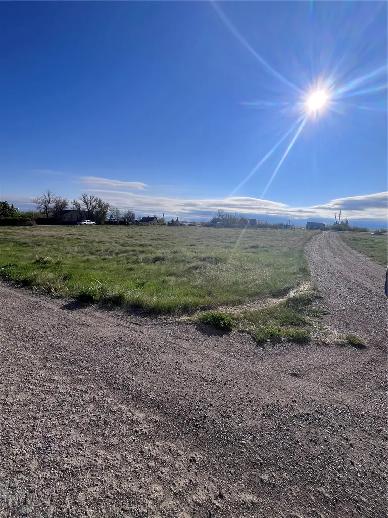 533 Fox Avenue Sweet Grass MT 59484