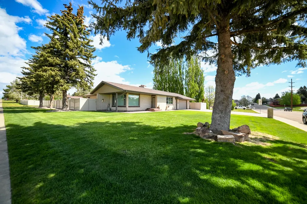 3501 15th Avenue S Great Falls MT 59405