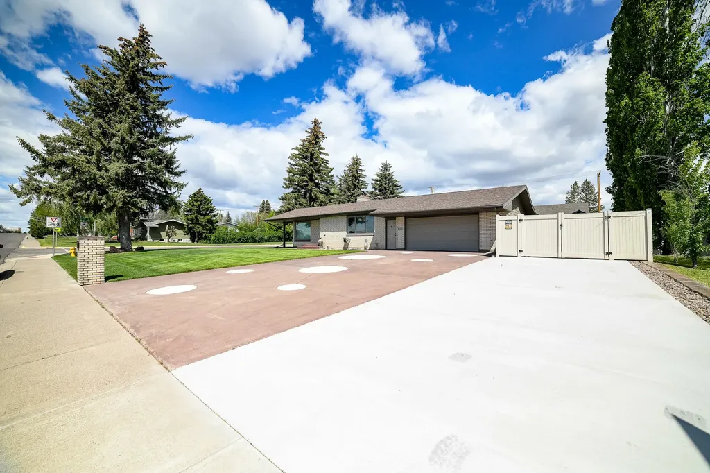3501 15th Avenue S Great Falls MT 59405