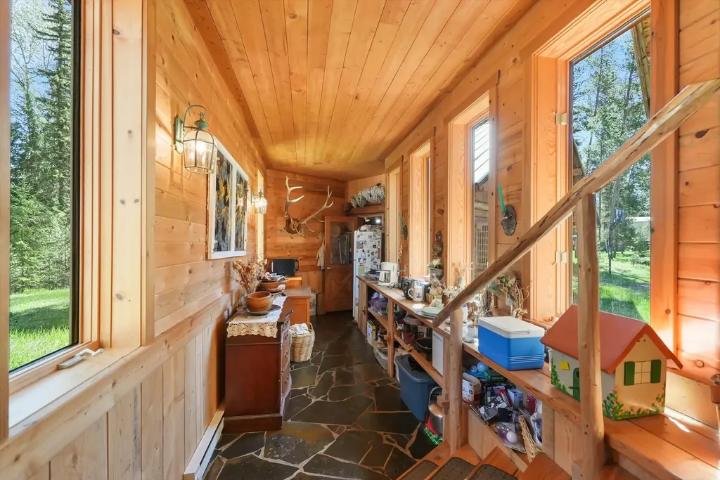 566 Remicks Road Condon MT 59826