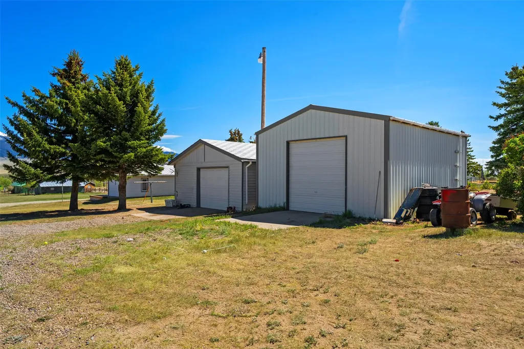 2 Blackman Street Silver Star MT 59751