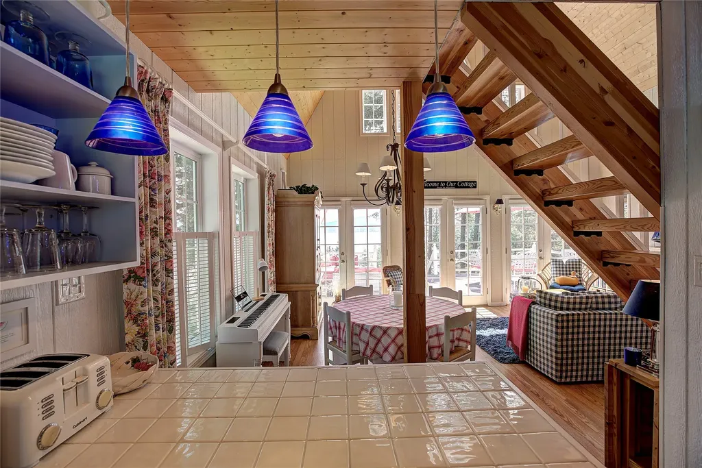 29696 Swallows Lane Polson MT 59860