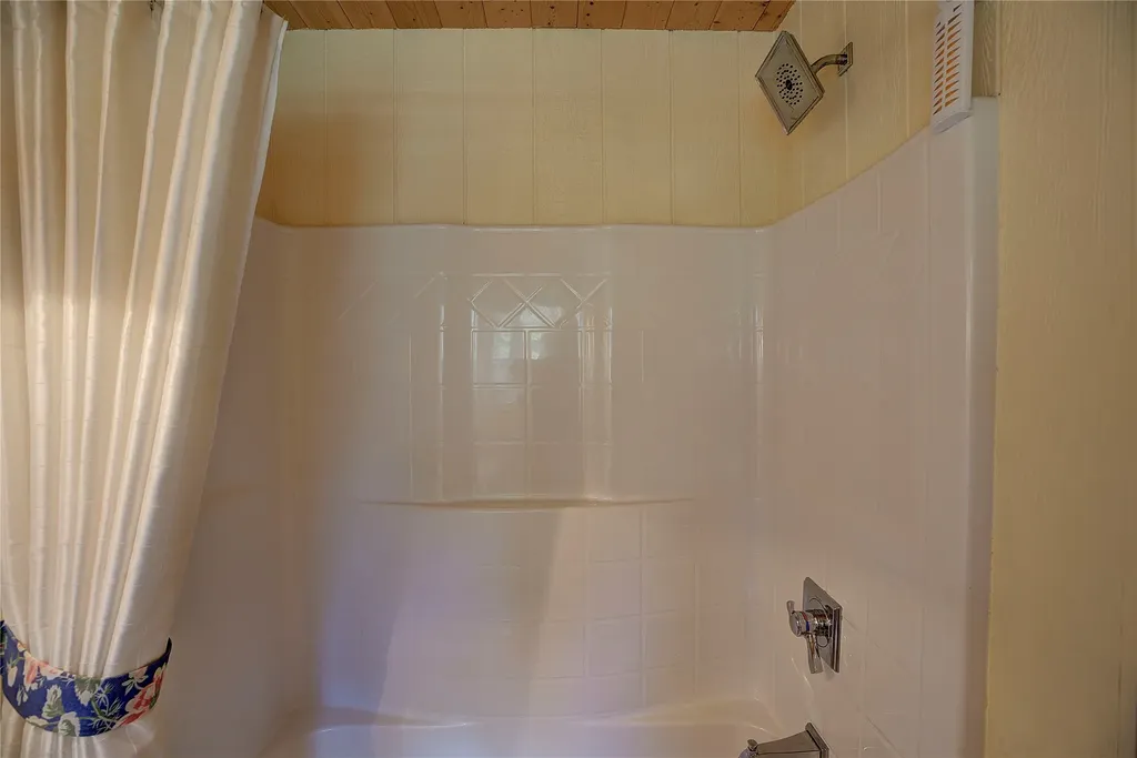 29696 Swallows Lane Polson MT 59860