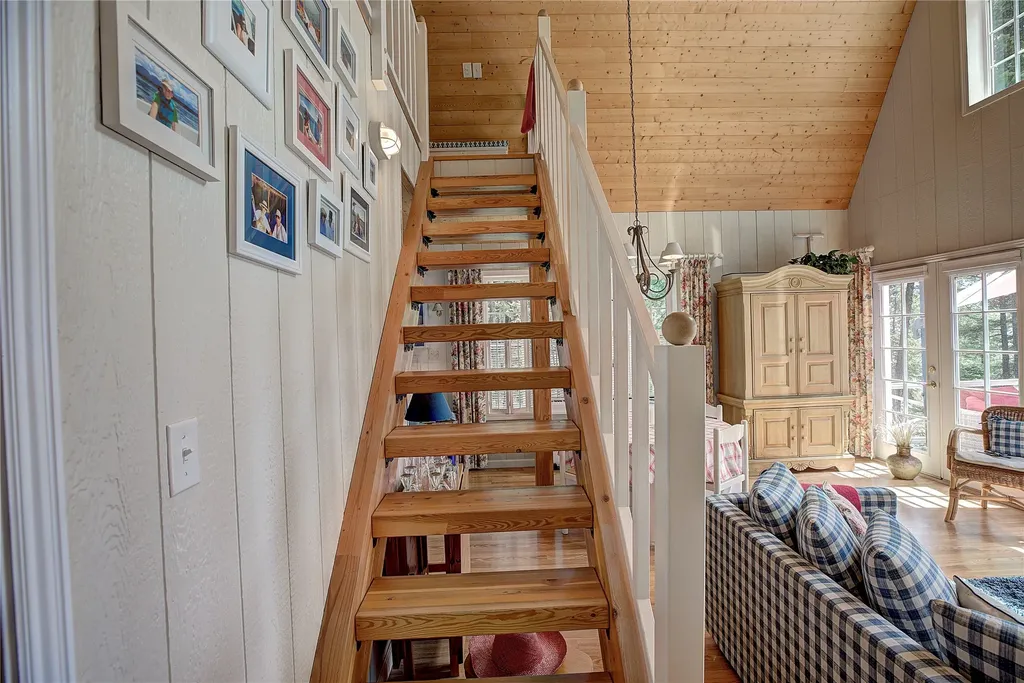 29696 Swallows Lane Polson MT 59860