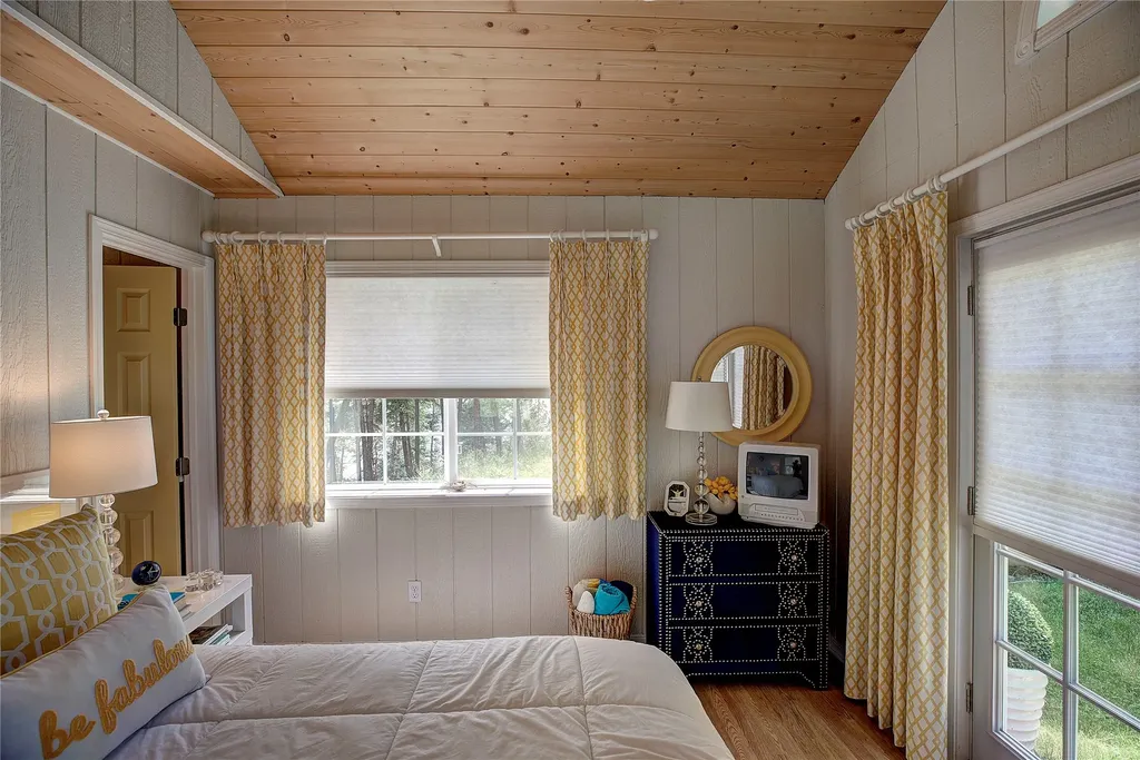 29696 Swallows Lane Polson MT 59860