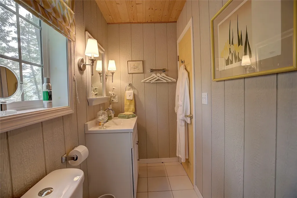 29696 Swallows Lane Polson MT 59860