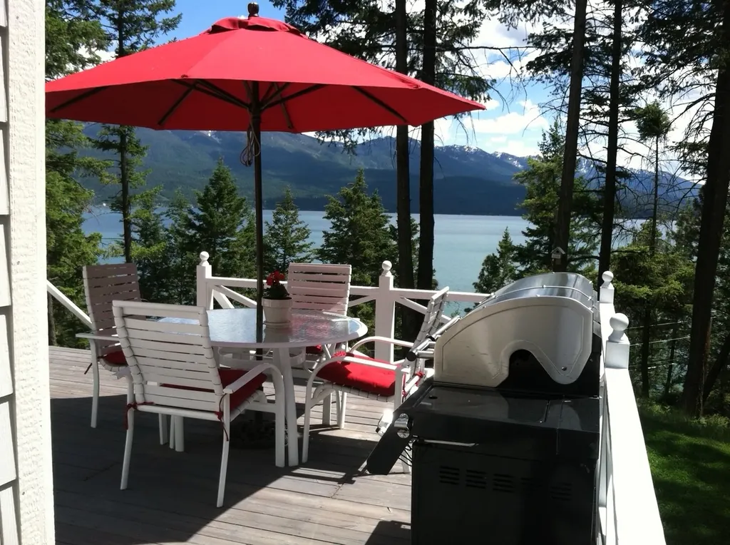 29696 Swallows Lane Polson MT 59860