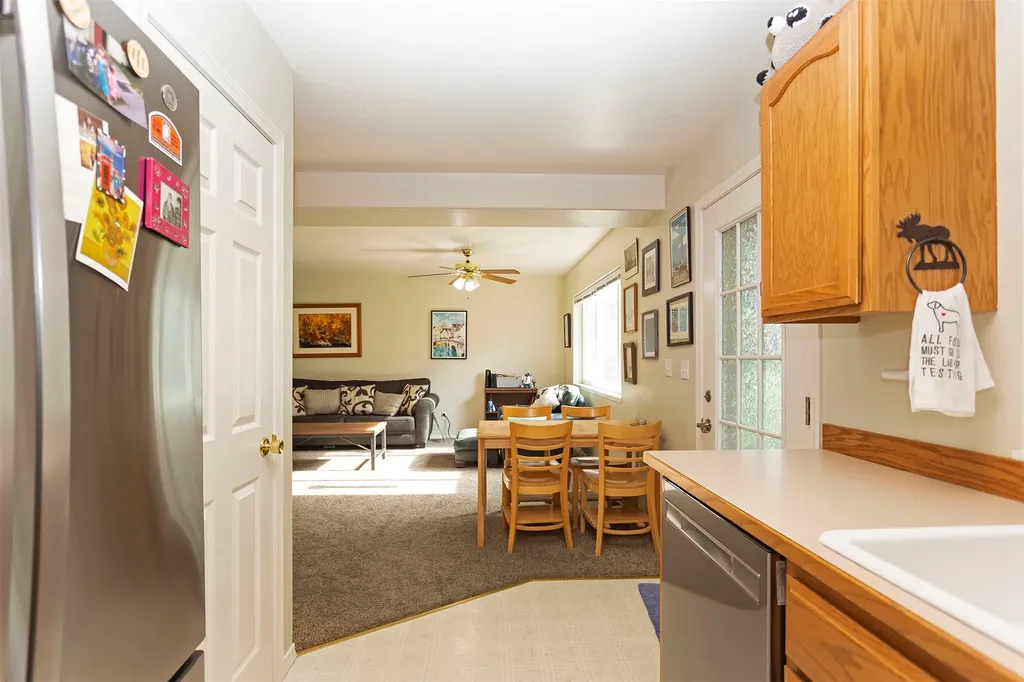 22 Cheyenne Trail Hamilton MT 59840