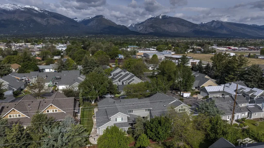22 Cheyenne Trail Hamilton MT 59840