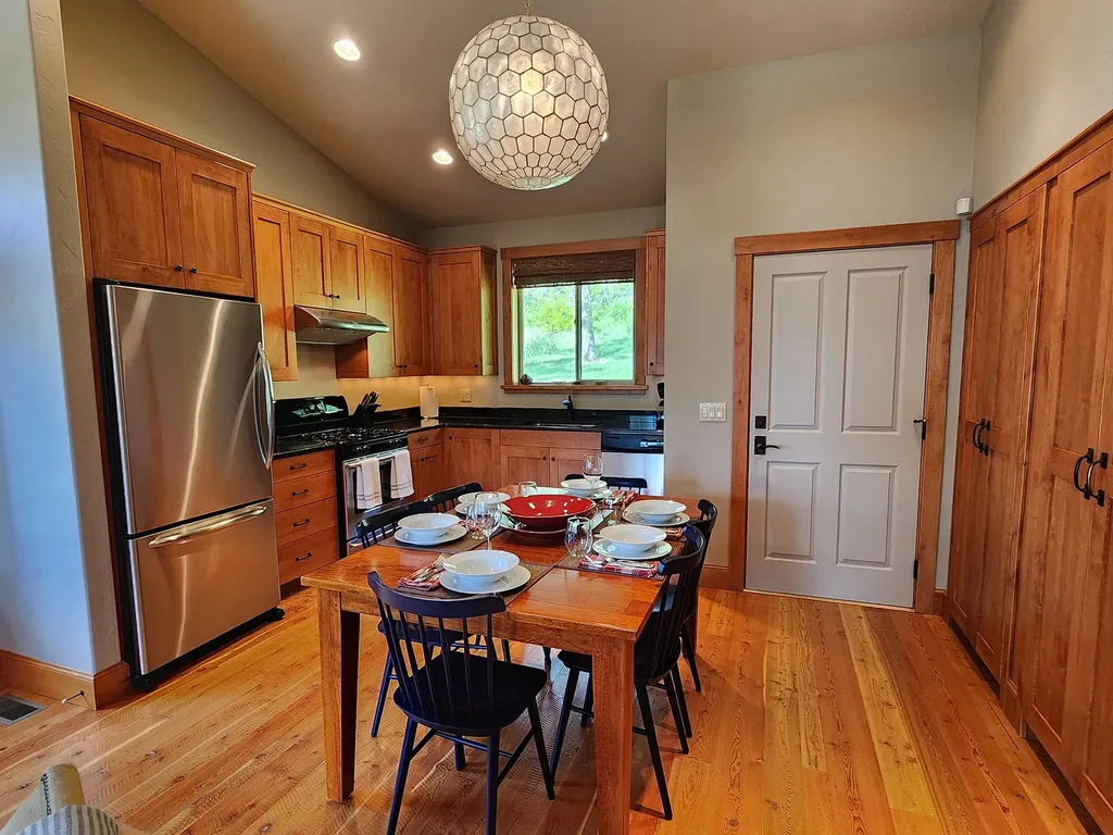 31683 Lake To Sky Drive Bigfork MT 59911