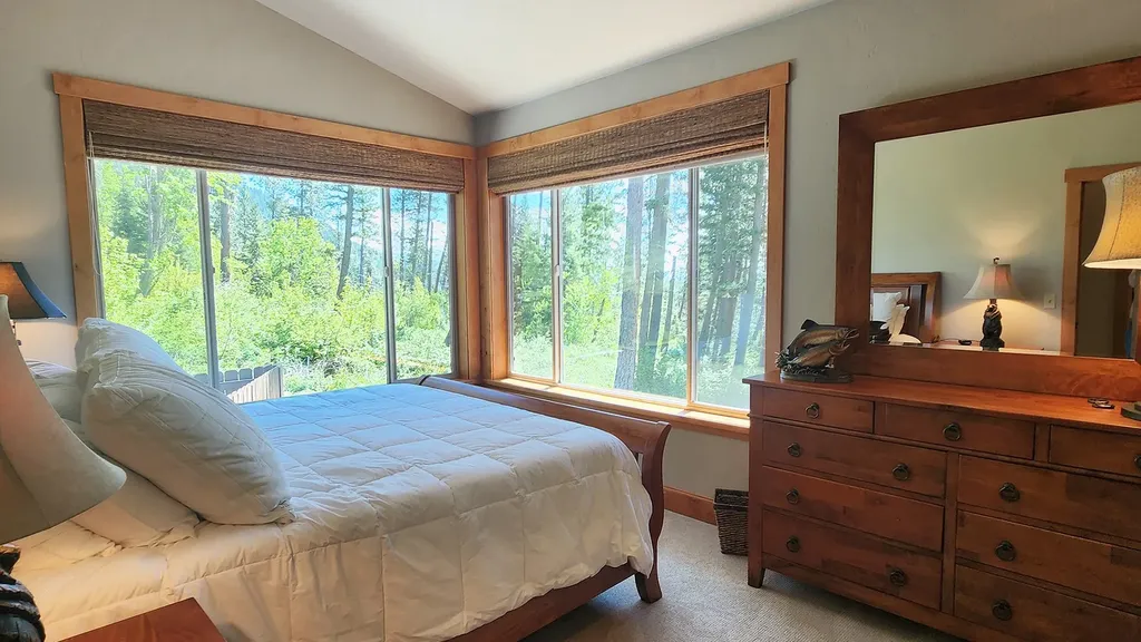 31683 Lake To Sky Drive Bigfork MT 59911